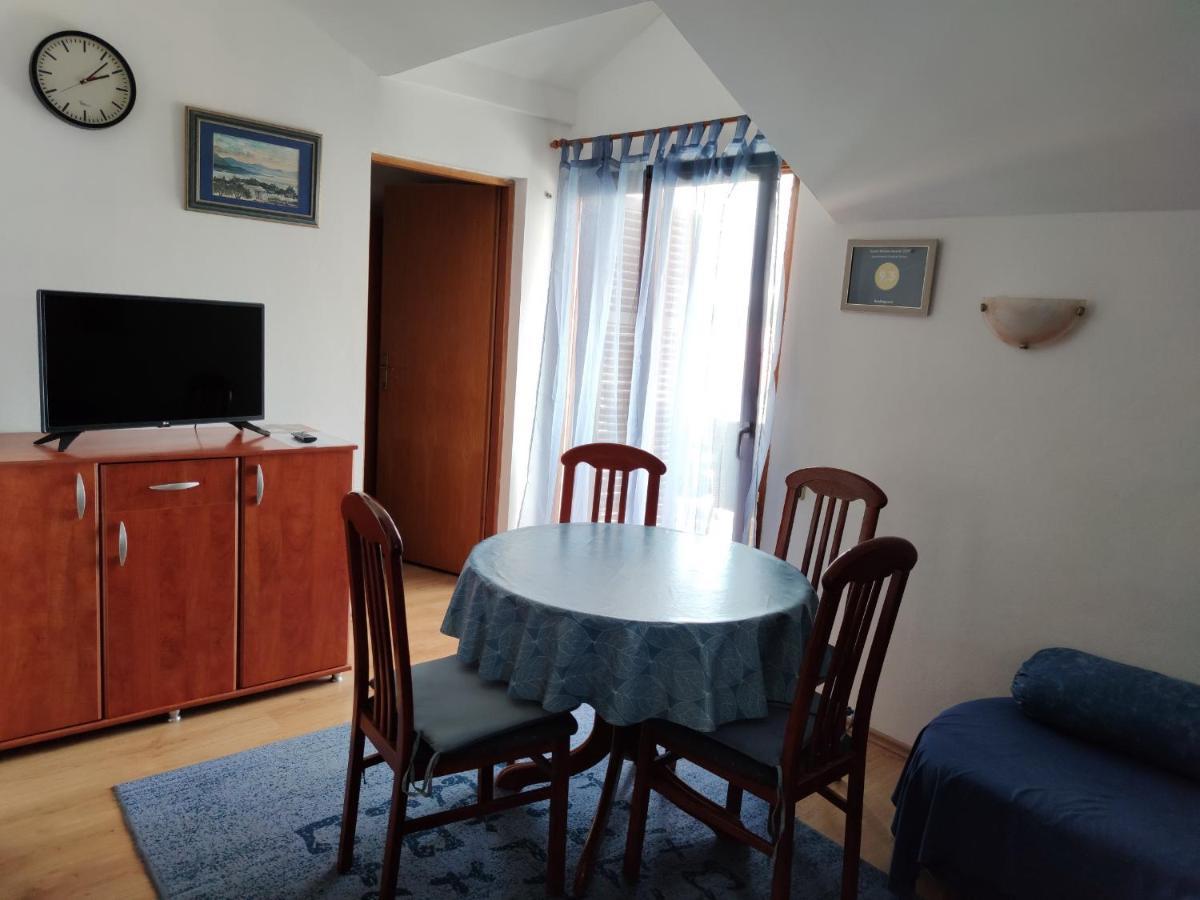 Apartments Vodice Srima エクステリア 写真