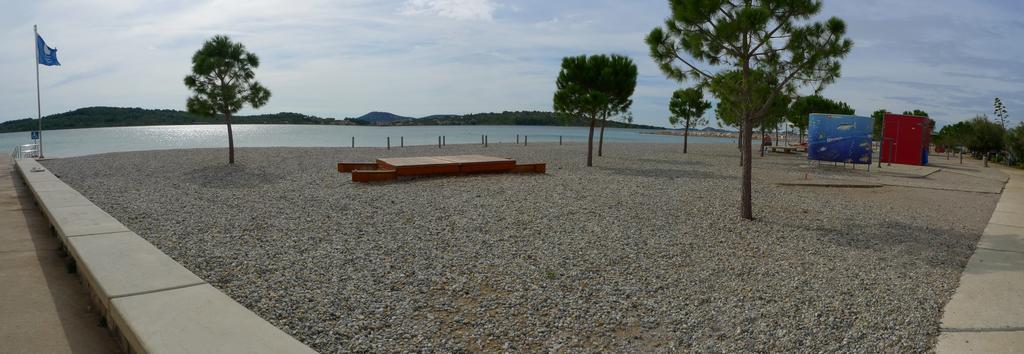 Apartments Vodice Srima 部屋 写真