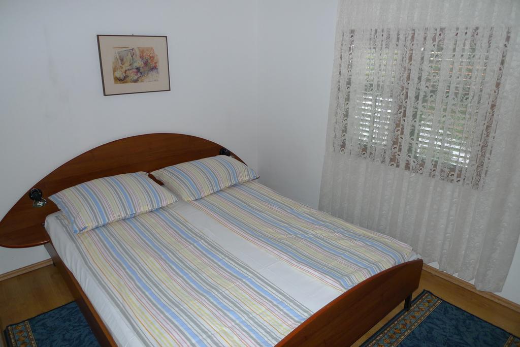 Apartments Vodice Srima 部屋 写真